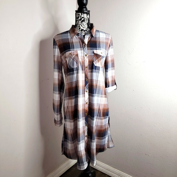 #134 Eden&Olivia Anthrpologie maternity midi dress - Picture 1 of 11